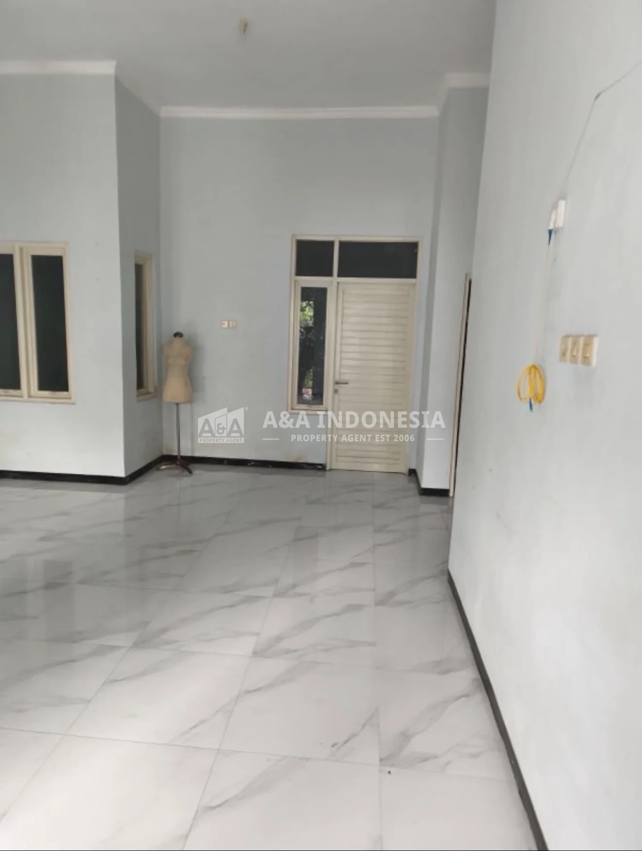 Dijual Rumah 1 Lantai Puri Savira Sidoarjo — LT 8×15 m (120 m²), 3 KT, SHM, Hadap Selatan, Carport, Row Jalan 7 Meter - Thumbnail 5