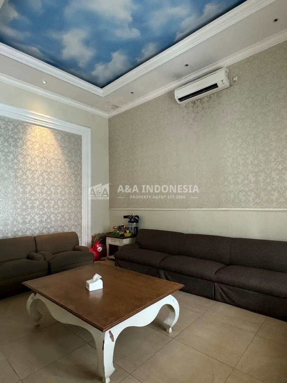 Dijual/Disewakan Gedung Strategis Di Kawasan Jalan Prapanca, Surabaya Pusat - Thumbnail 2