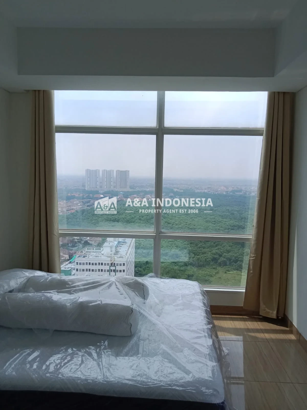 Dijual Apartment Lokasi Strategis Full Furnish Grand Sungkono Lagoon Surabaya Barat - Thumbnail 3