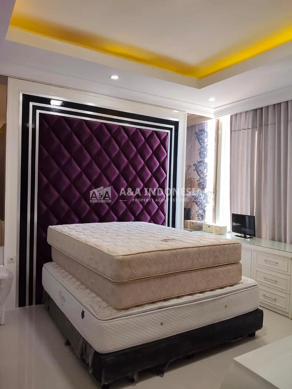 Dijual Rumah Mewah La Ritz Ville Pakuwon Indah Surabaya Barat - Thumbnail 4