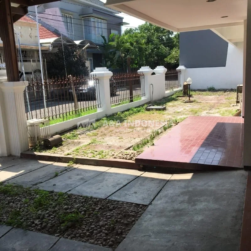 Dijual Rumah Murah Lokasi Strategis dan  Siap Huni Semolowaru Tengah Surabaya Timur - Thumbnail 2