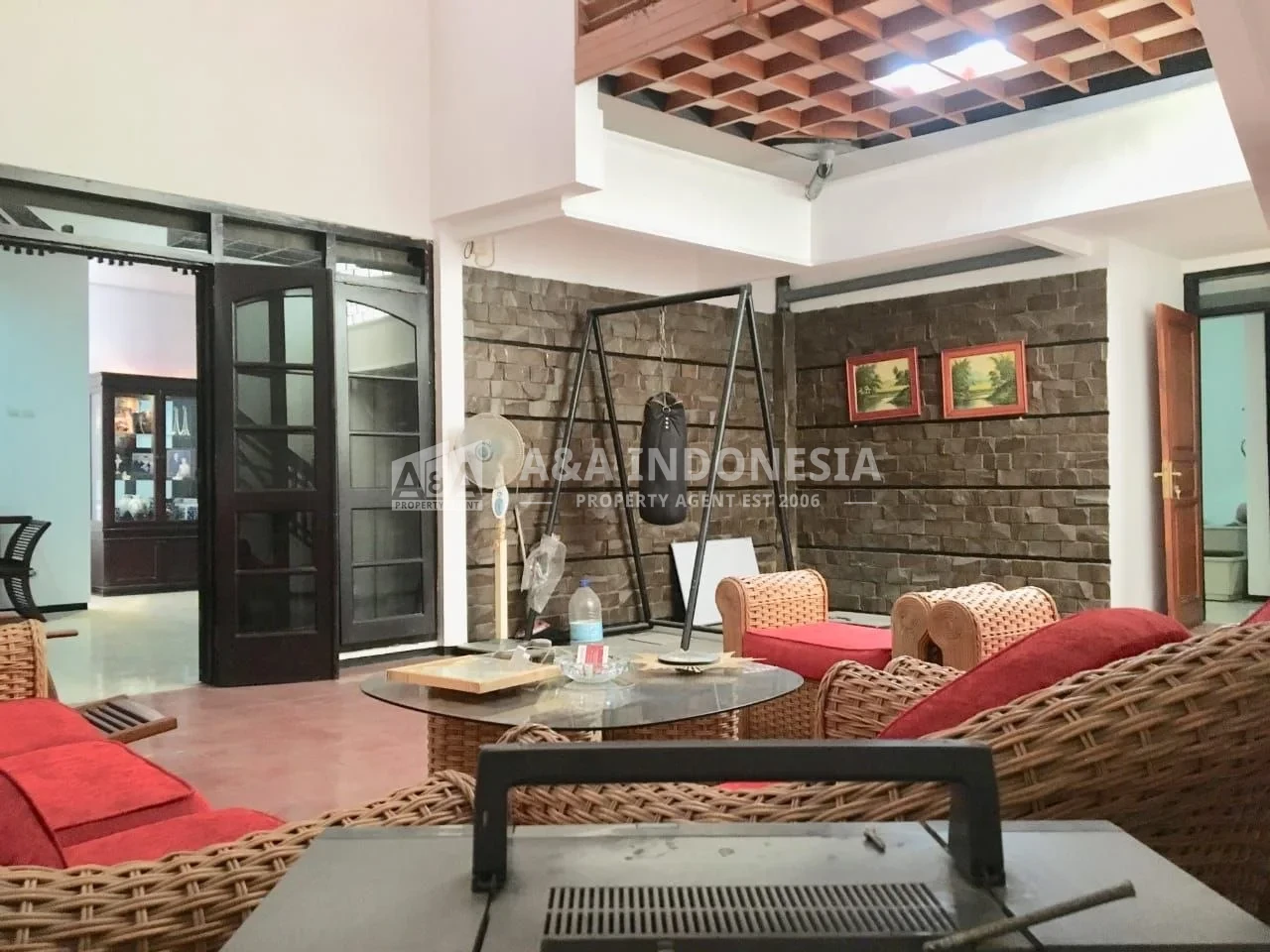 Dijual Rumah Murah Lokasi Strategis dan  Siap Huni Semolowaru Tengah Surabaya Timur - Thumbnail 4