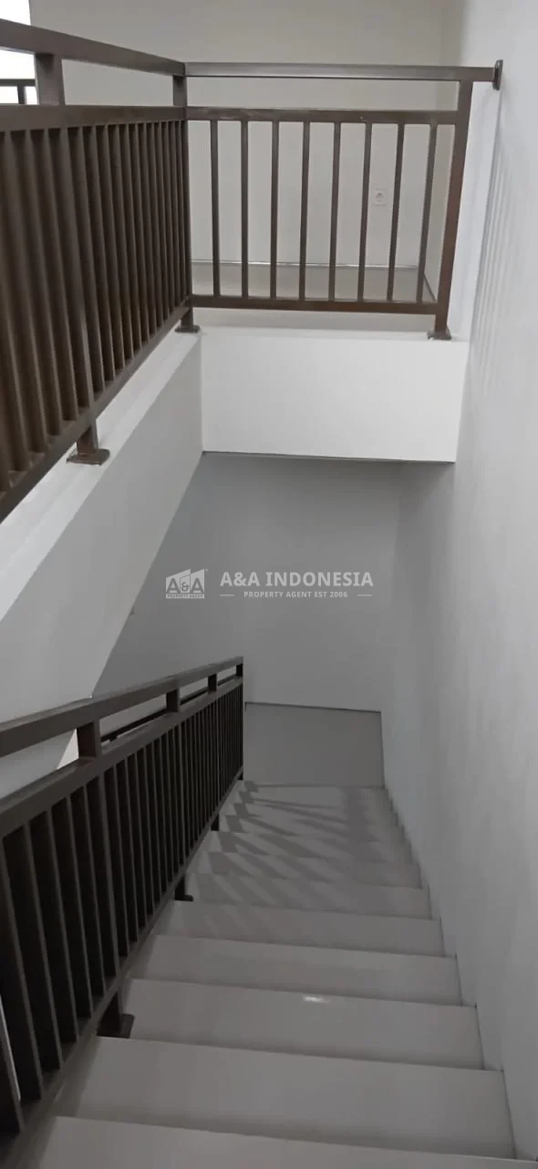 Dijual/Disewakan Rumah Baru Siap Huni Di Permata Safira Regency, Menganti Lidah Kulon Surabaya. - Thumbnail 3