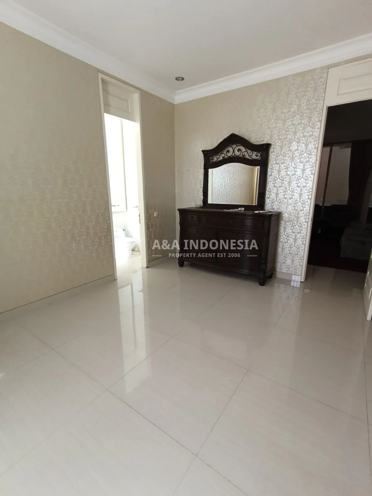 Dijual Cepat Rumah Siap Huni Pakuwon Indah Lontar Surabaya Barat - Thumbnail 7