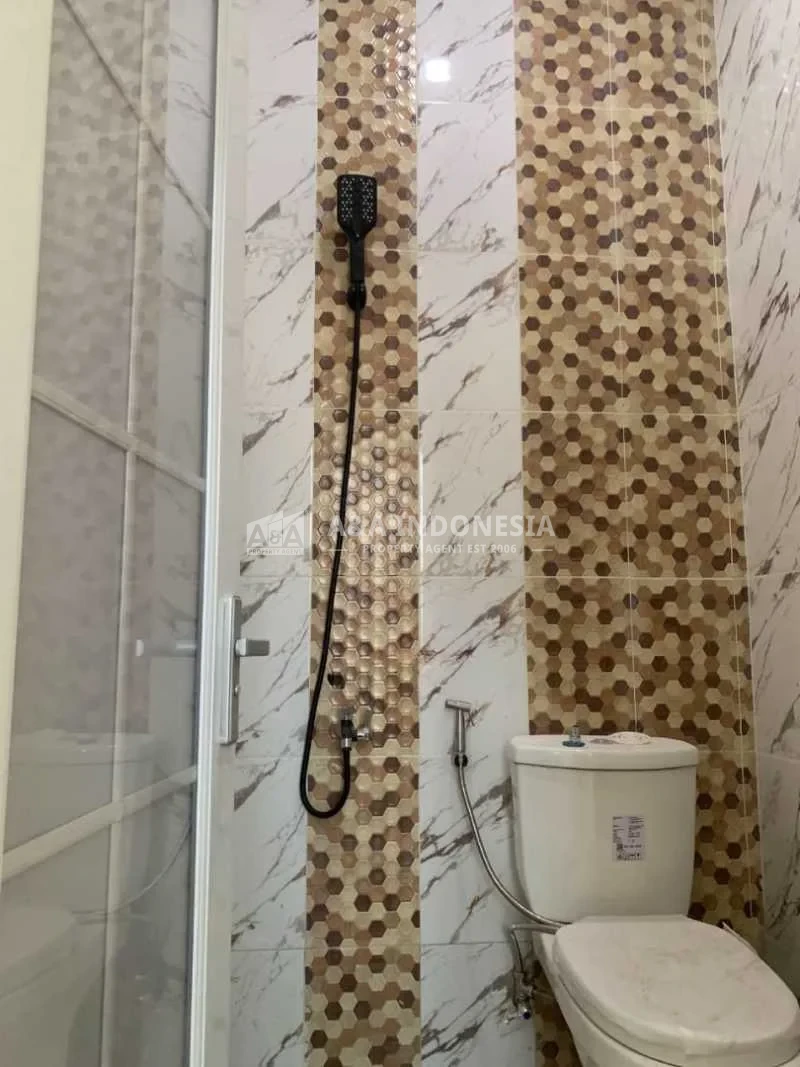 Dijual Rumah 1 Lantai Tambak Medokan Surabaya – Siap Huni, SHM & IMB Lengkap - Thumbnail 3