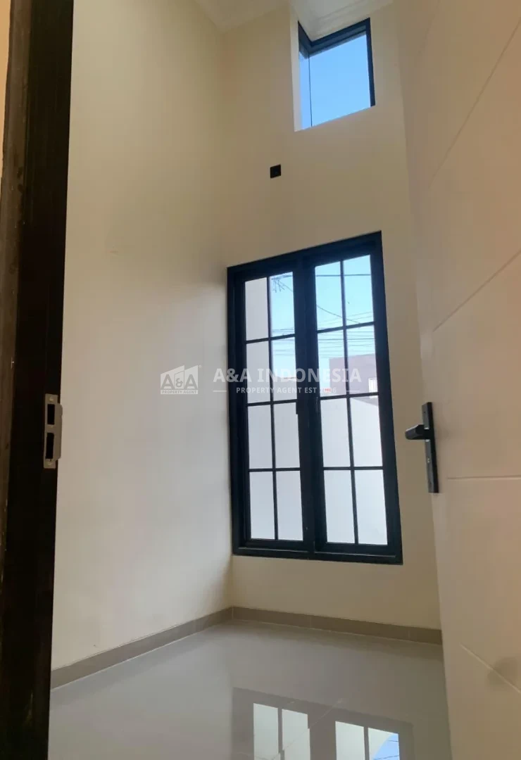 Dijual Rumah 1 Lantai Tambak Medokan Surabaya – Siap Huni, SHM & IMB Lengkap - Thumbnail 4