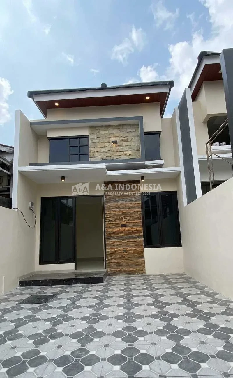Dijual Rumah 1 Lantai Baru & Modern Medokan Sawah Timur Surabaya – Akses Jalan 7 Meter, SHM & IMB Lengkap - Image 1
