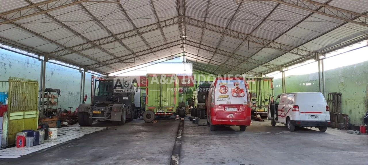 Disewakan Rumah Usaha di Jalan Raya Jemursari, Surabaya Selatan - Thumbnail 4