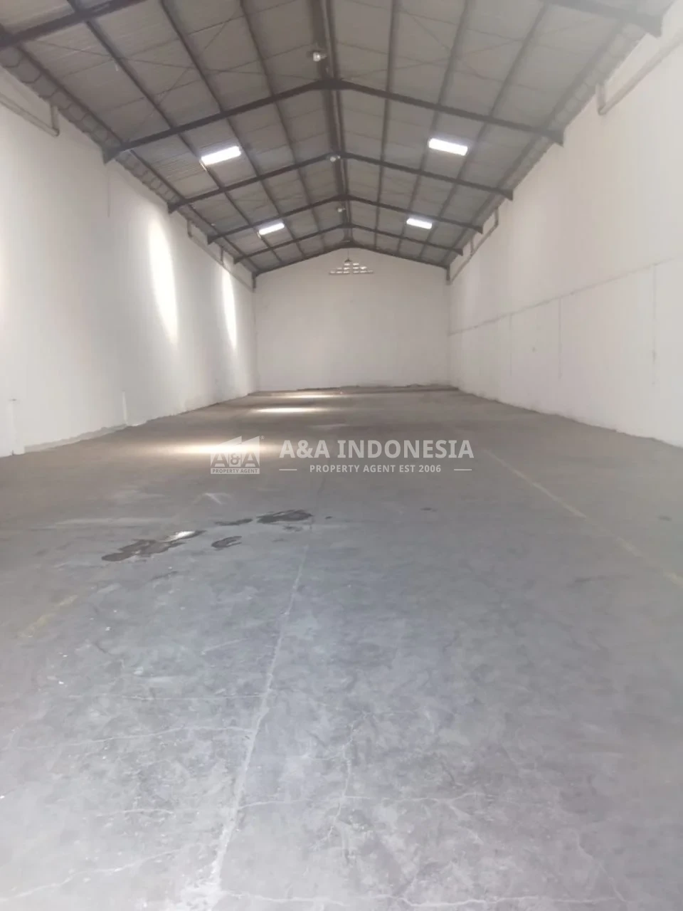 Disewakan Gudang Di Kawasan Surimulia Permai, Surabaya Barat