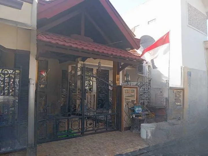 Dijual Rumah Siap Huni Yang Terawat Di Perumahan Sambikerep Indah Timur, Surabaya Barat