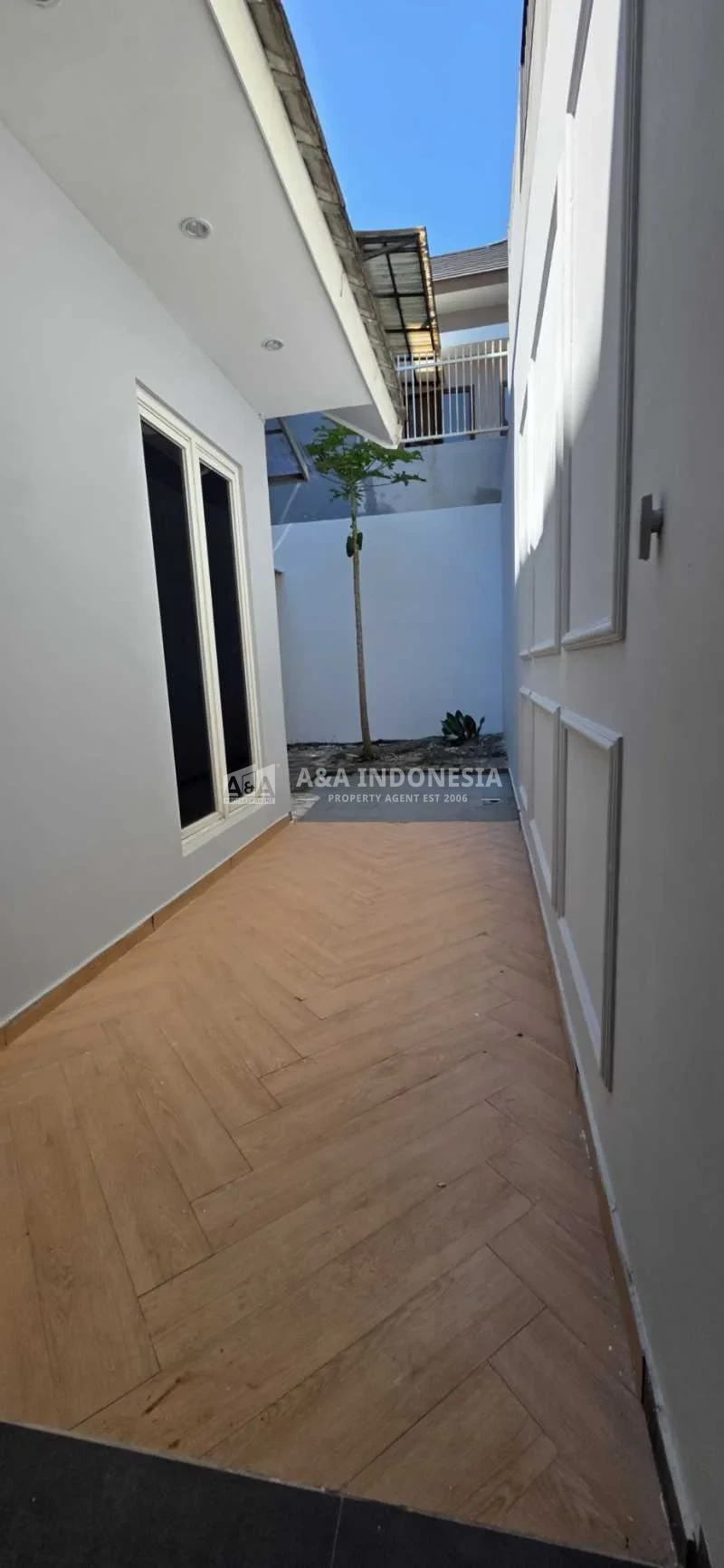 Disewakan Rumah 2 Lantai Bumi Marina Mas Tengah Keputih Surabaya Timur - Thumbnail 3