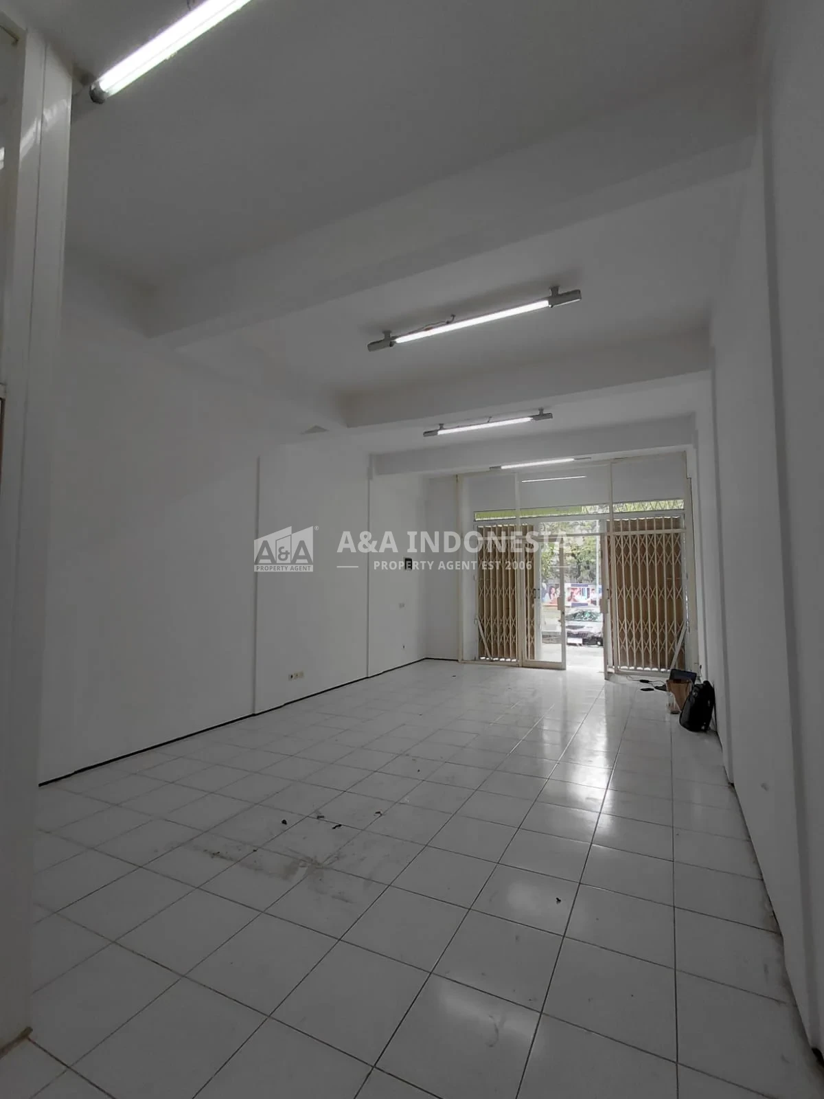Dijual/sewakan Ruko Strategis di Palma Grandia Citraland Utara, Surabaya Barat - Thumbnail 4