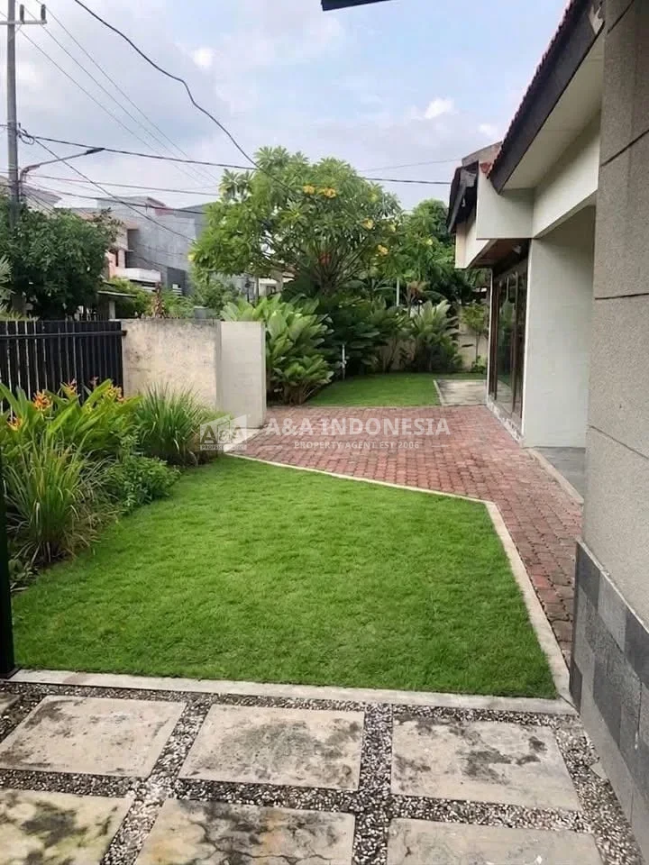 Jual Rumah 1 Lantai Prapen Indah Nyaman dan Asri Lokasi Strategis Surabaya - Thumbnail 2