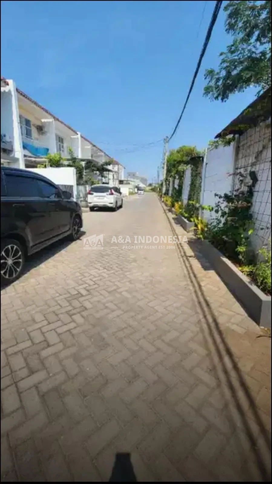 Dijual Rumah Greenlake Area Wonorejo Surabaya Timur - Thumbnail 2