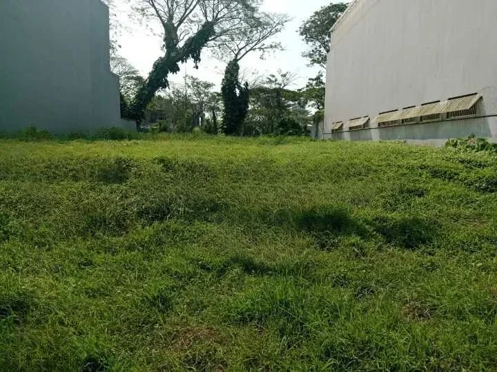 Dijual Tanah Kavling Lokasi Strategis Nol Jalan Raya Bukit Golf Mediterania Citraland Surabaya Barat