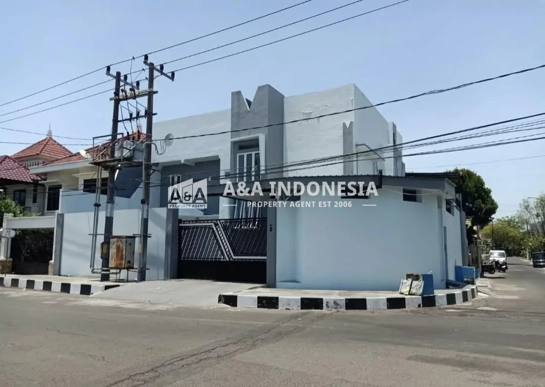 Dijual Rumah Siap Huni Lokasi Strategis Hook Nginden Intan Timur Surabaya Timur