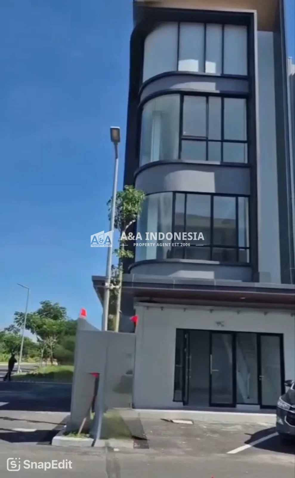 Disewakan Ruko Lokasi Strategis Hook One Arcade Citraland Surabaya Barat