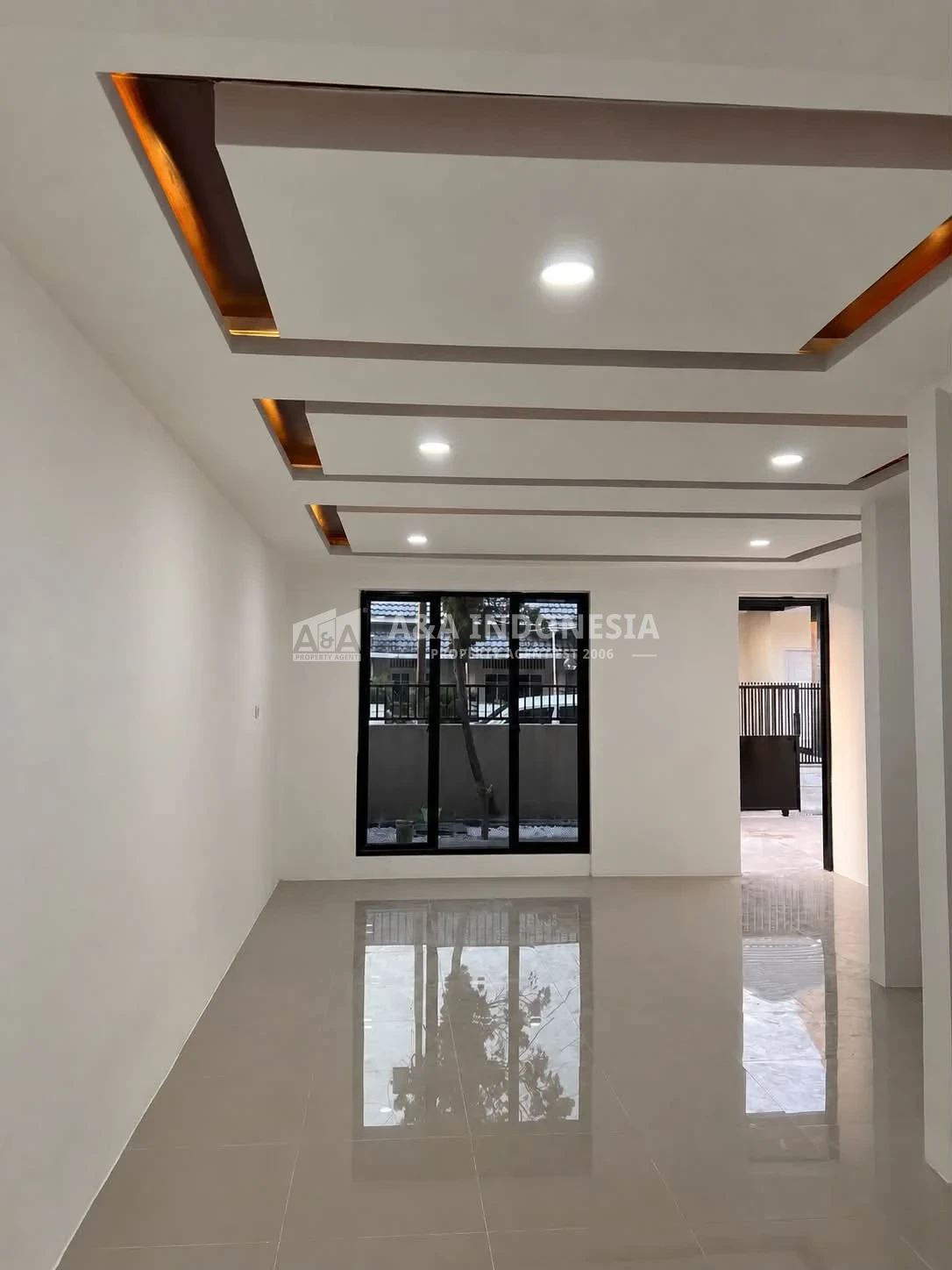 Dijual Rumah Baru Renovasi, Lokasi Strategis di Perumahan Nginden Intan Timur Surabaya Timur - Thumbnail 3