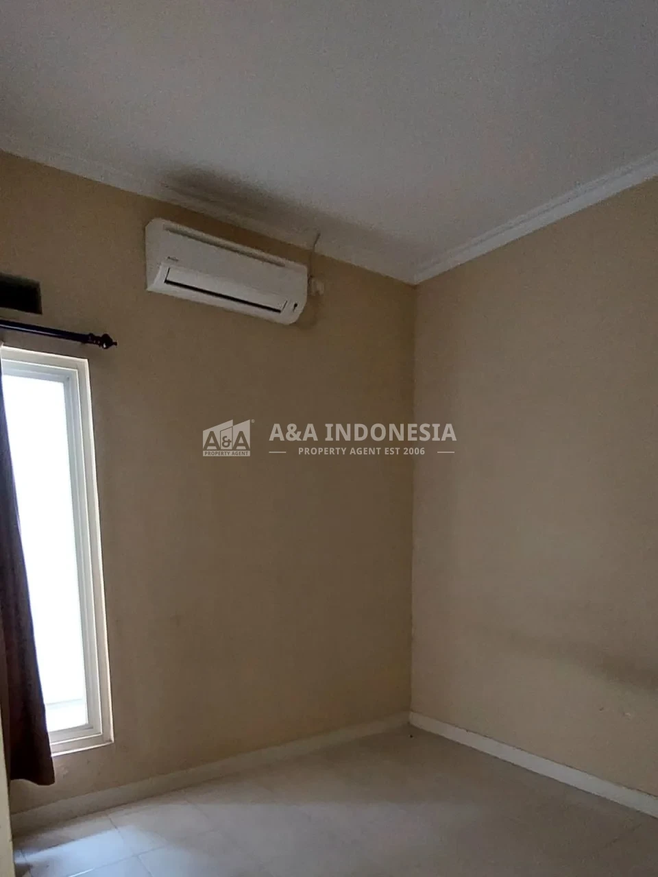 Dijual Rumah Siap Huni Furnished Di Valencia Icon, Puri Surya Jaya, Sidoarjo - Thumbnail 2