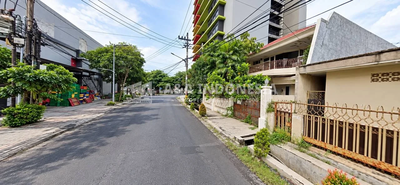 Disewakan Rumah Di Raya Dharmahusada Utara, Surabaya Timur - Thumbnail 2