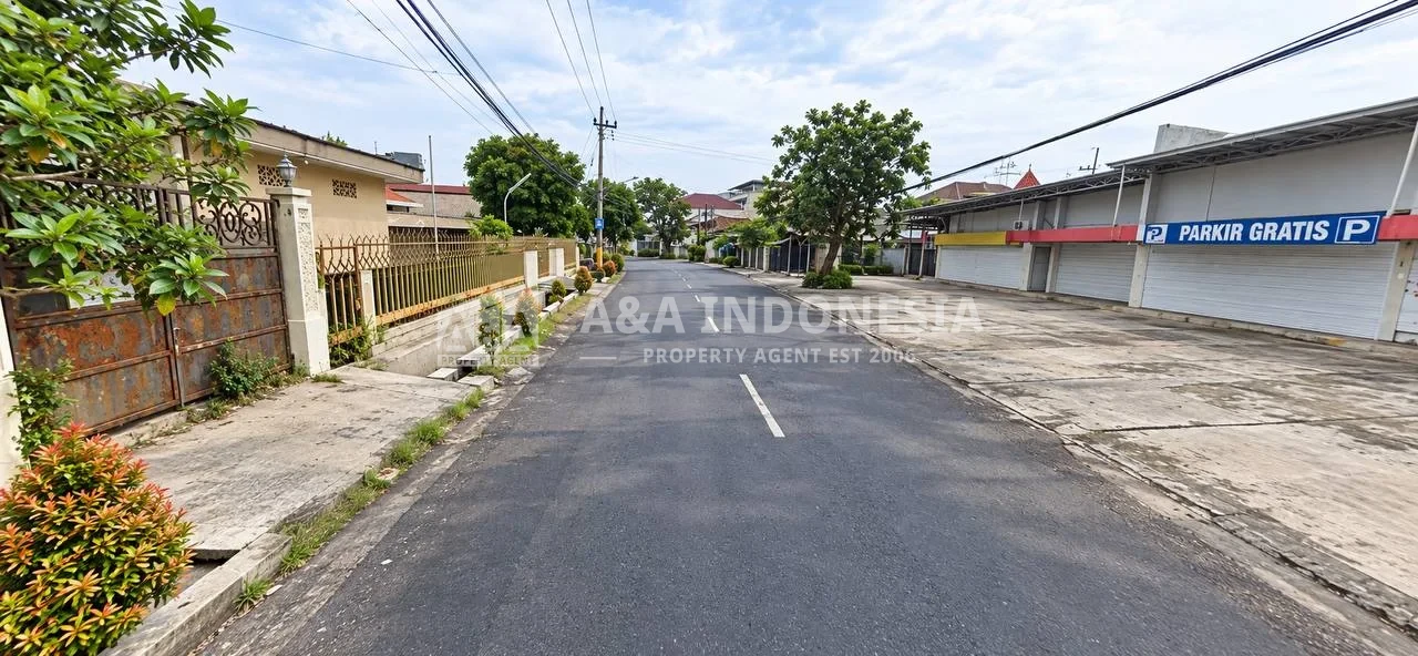 Disewakan Rumah Di Raya Dharmahusada Utara, Surabaya Timur - Thumbnail 3