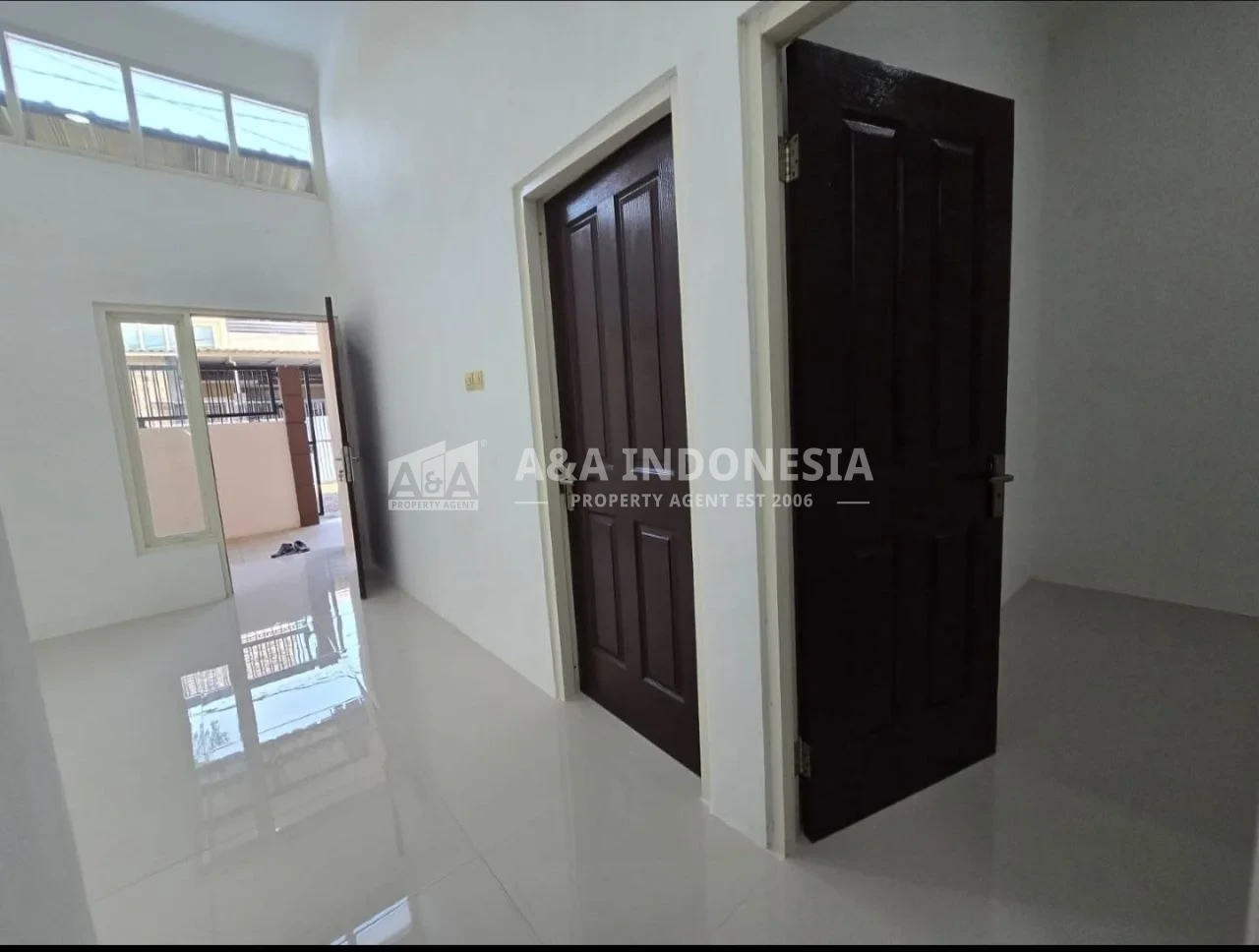 Dijual Rumah Siap Huni Lokasi Strategis Sangat Murah Griya Amerta Medayu Utara Surabaya Timur - Thumbnail 3