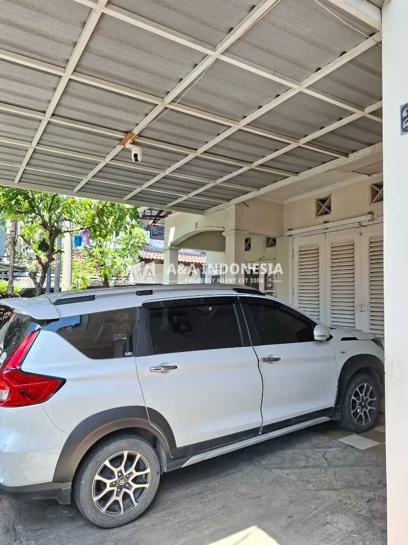 Dijual Rumah Lokasi Strategis Siap Huni Hook Jalan Tangkuban Prahu Surabaya Pusat - Thumbnail 2