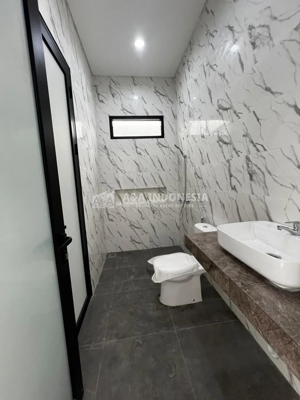 DIJUAL RUMAH BARU DI WONOREJO PERMAI SELATAN SURABAYA TIMUR - Thumbnail 2