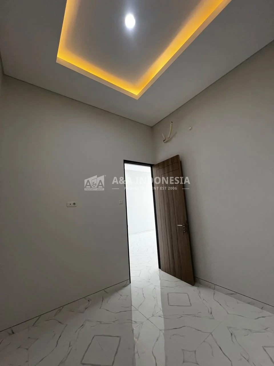 DIJUAL RUMAH BARU DI WONOREJO PERMAI SELATAN SURABAYA TIMUR - Thumbnail 4