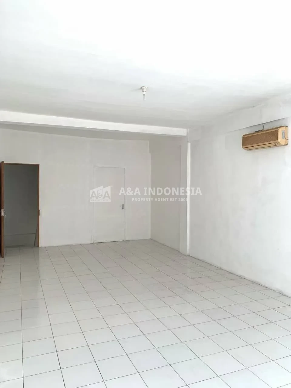 Disewakan Ruko 21 Bubutan–Baliwerti Surabaya Pusat - Thumbnail 4