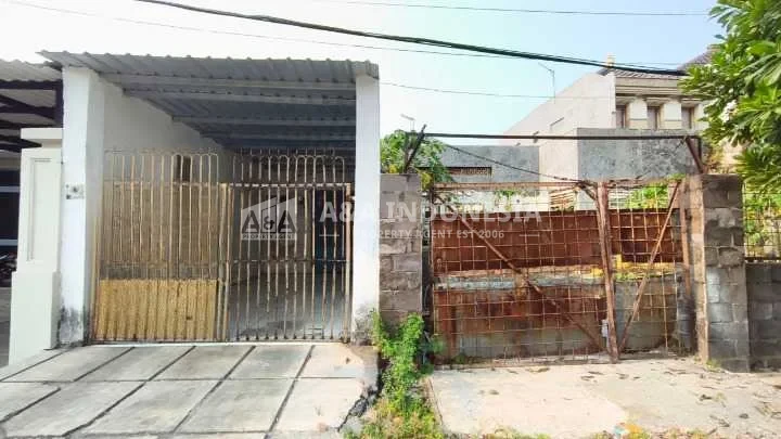 DIJUAL RUMAH SIAP HUNI DI ARGOPURO SURABAYA PUSAT