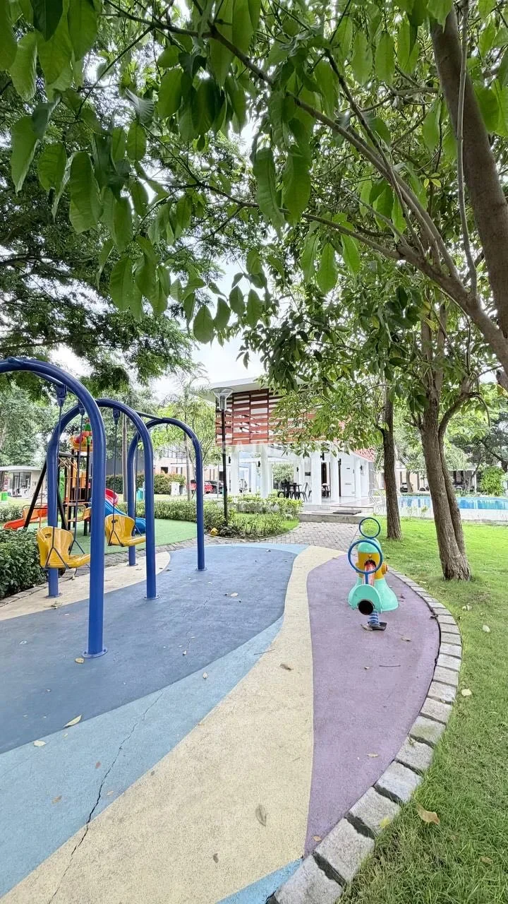 Dijual Rumah Baru Full Renovasi 2 Lantai Northwest Hill Citraland Surabaya – SHGB, Siap Huni - Thumbnail 7