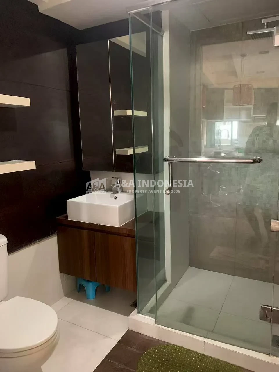 Disewakan Apartemen Waterplace Tower C Surabaya Barat - Image 1