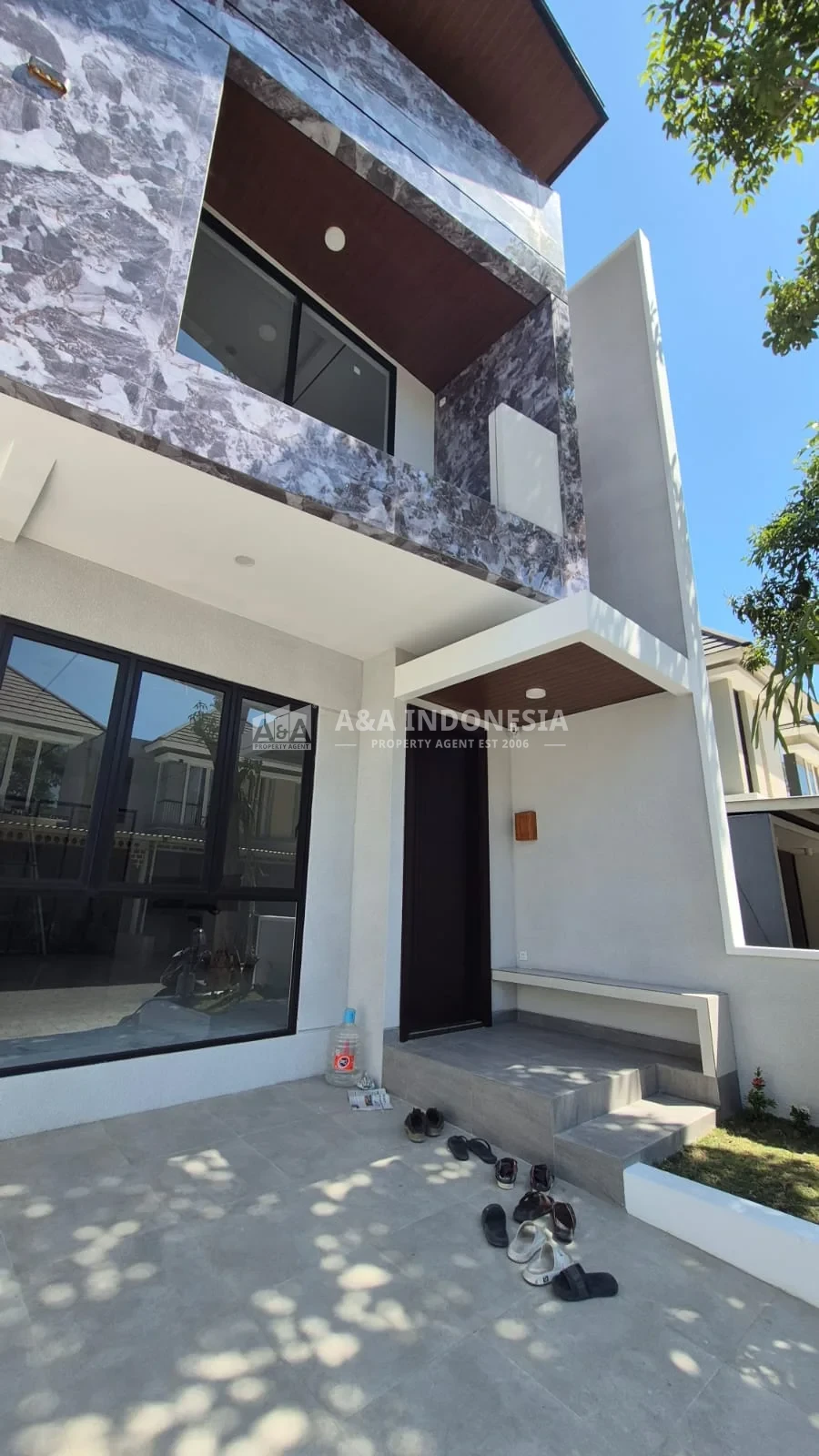 Jual Rumah 2 Lantai Baru Gress Taman Puspa Raya Lokasi Premium Citraland Surabaya - Thumbnail 2