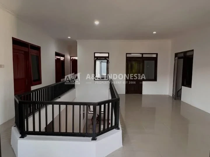 Jual Murah Rumah 2 Lantai Minimalis Rungkut Harapan Lokasi Strategis Surabaya - Thumbnail 2