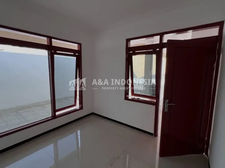 Jual Murah Rumah 2 Lantai Minimalis Rungkut Harapan Lokasi Strategis Surabaya - Thumbnail 8