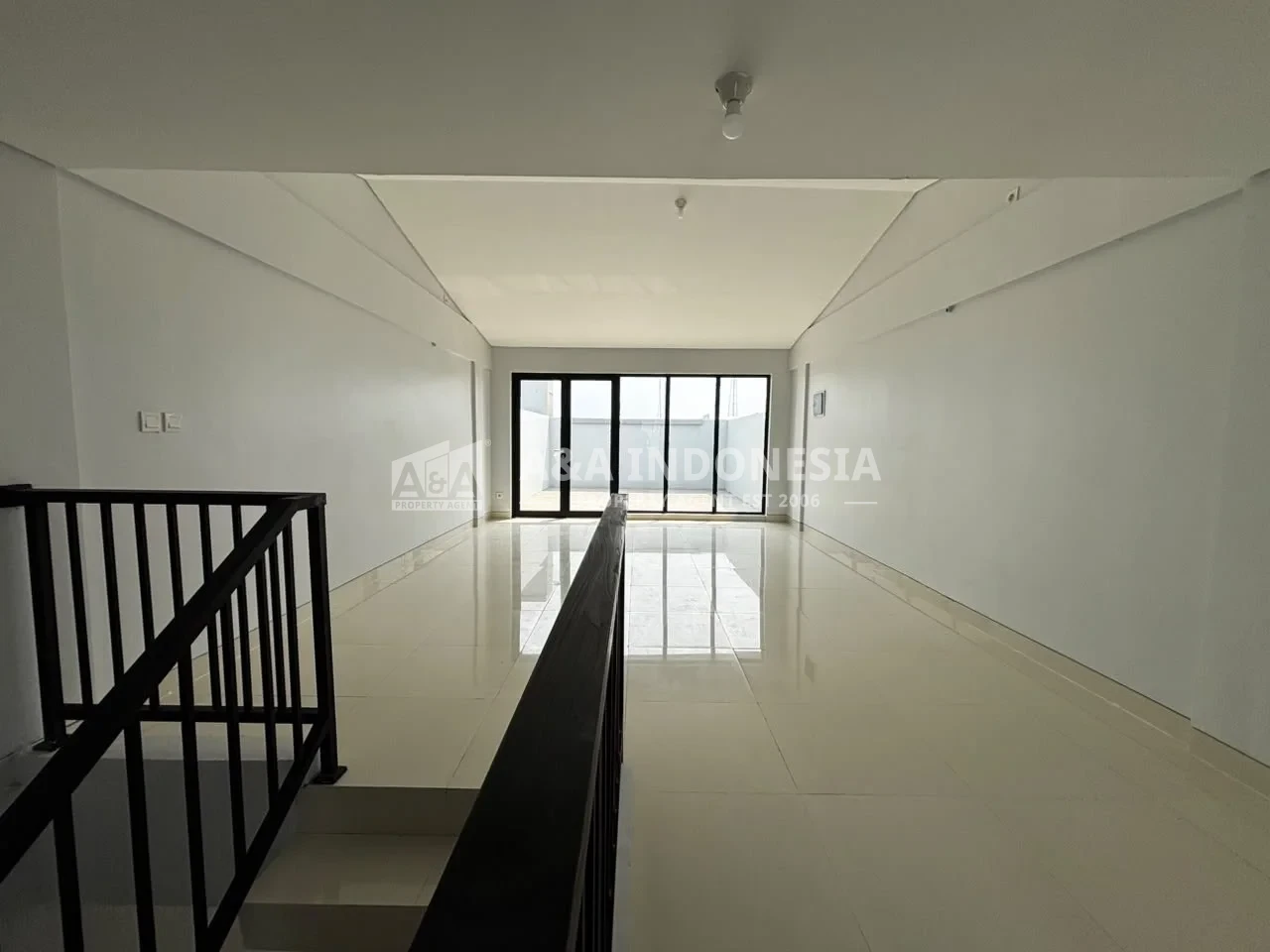 Disewakan Ruko One Arcade Citraland – Tipe Attic Surabaya Barat - Thumbnail 2