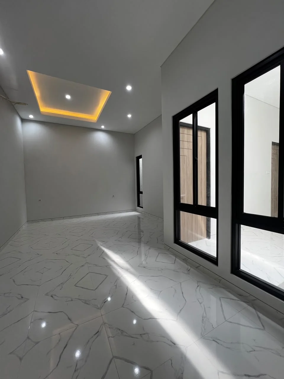 Dijual Rumah Baru 1 Lantai Jarang Ada di Nirwana Eksekutif Surabaya Timur - Thumbnail 3