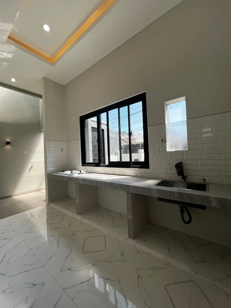 Dijual Rumah Baru 1 Lantai Jarang Ada di Nirwana Eksekutif Surabaya Timur - Thumbnail 4
