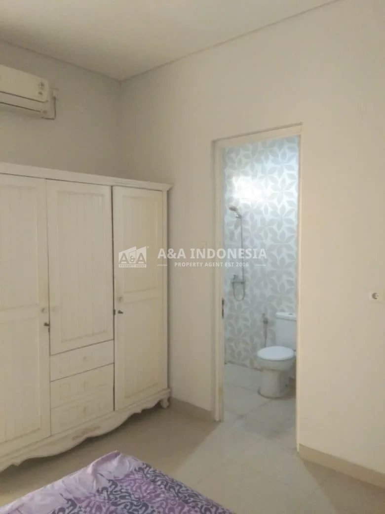 DIJUAL RUMAH SIAP HUNI DI TAMAN JAMBANGAN INDAH SURABAYA SELATAN - Thumbnail 5