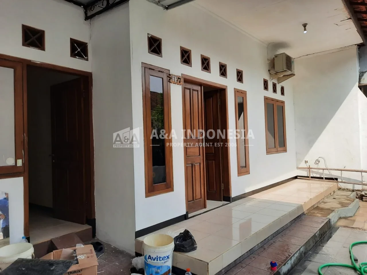 DIJUAL RUMAH SIAP HUNI DI GRIYA KEBRAON SURABAYA BARAT - Thumbnail 2