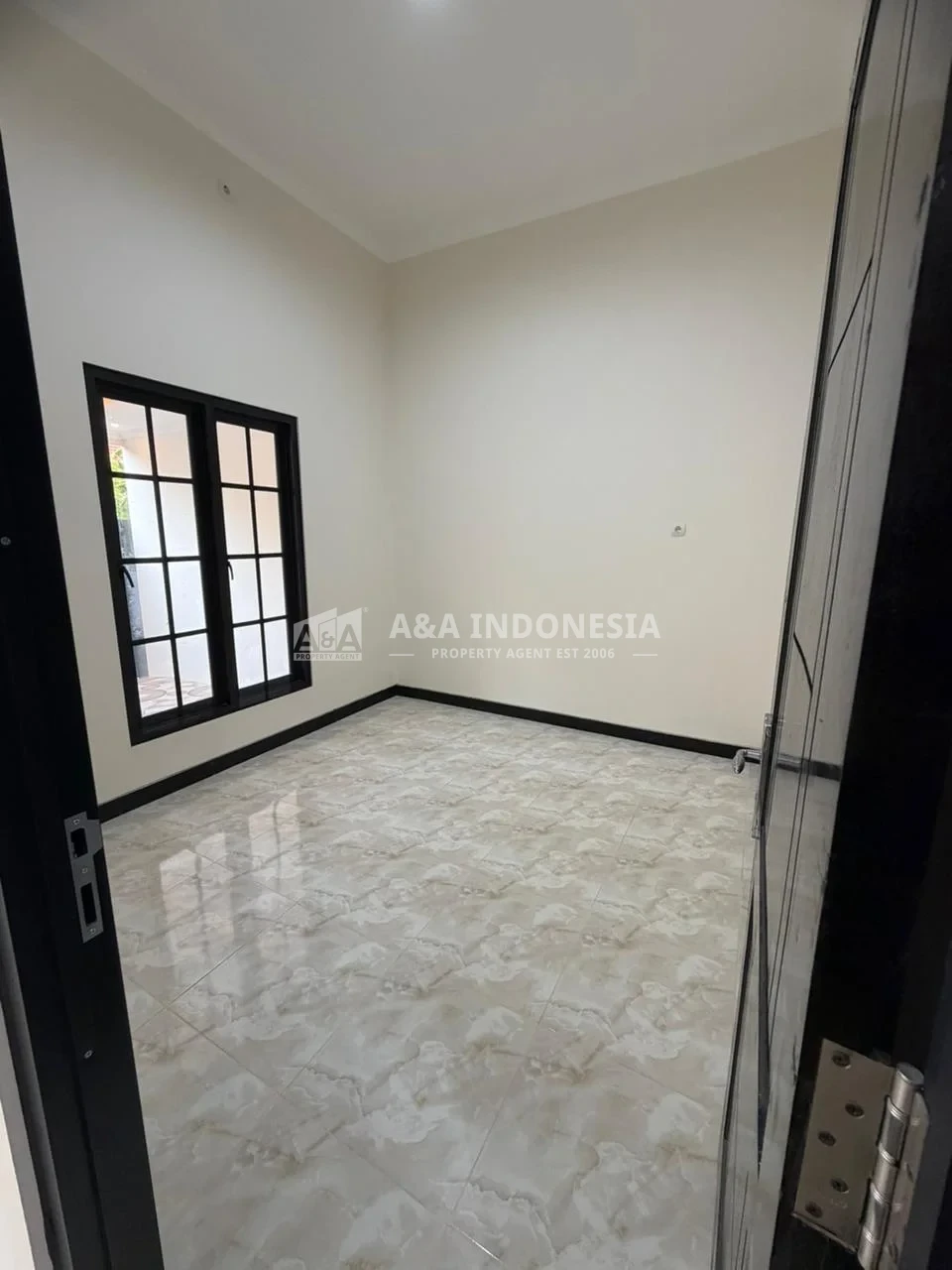 Jual Murah Rumah Baru 1 Lantai Siap Huni Kemlaten Lokasi Strategis Surabaya - Thumbnail 5