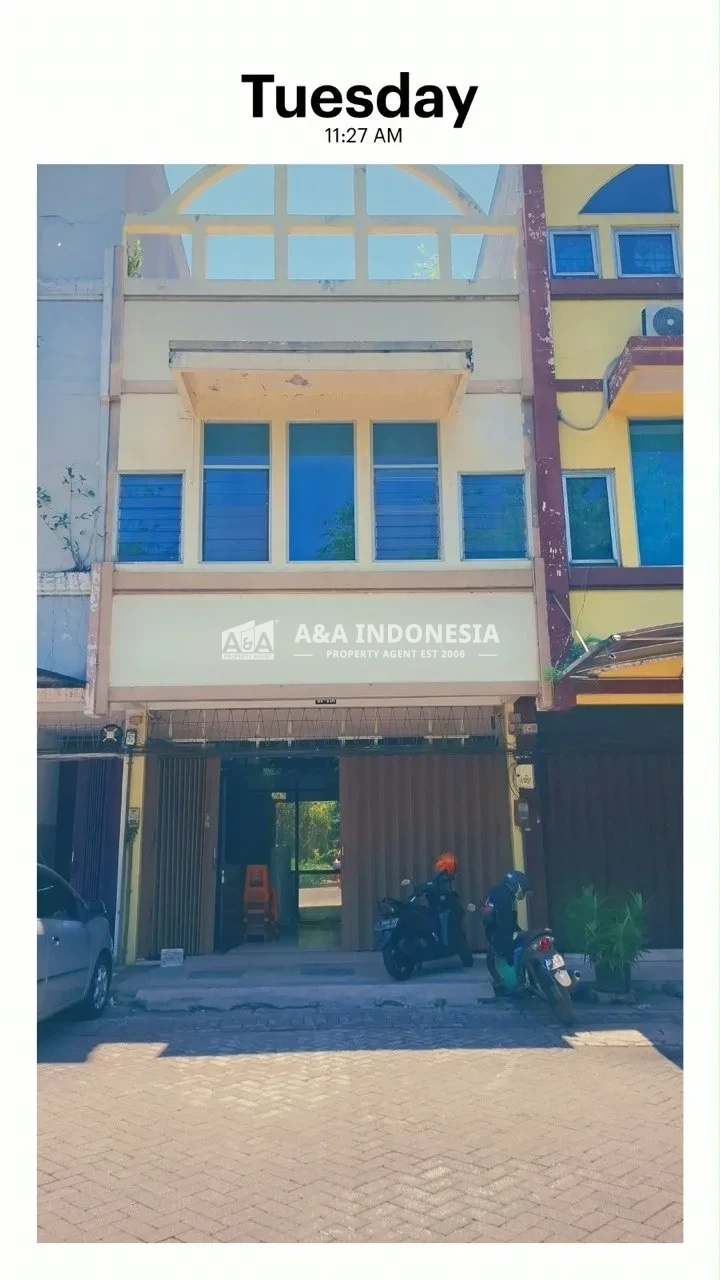 Disewakan Ruko Lokasi Strategis Siap Pakai Araya Surabaya Timur - Image 1