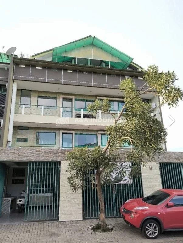 Dijual Kost 4 Lantai di Waterfront Citraland Surabaya Barat - Image 1