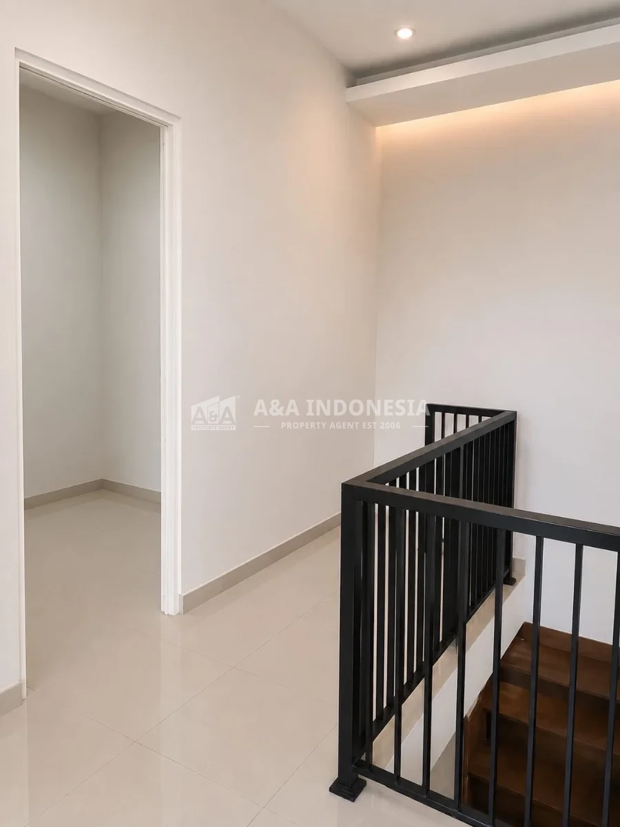 Dijual Rumah 2 Lantai Di Lebak Surabaya Timur - Thumbnail 5