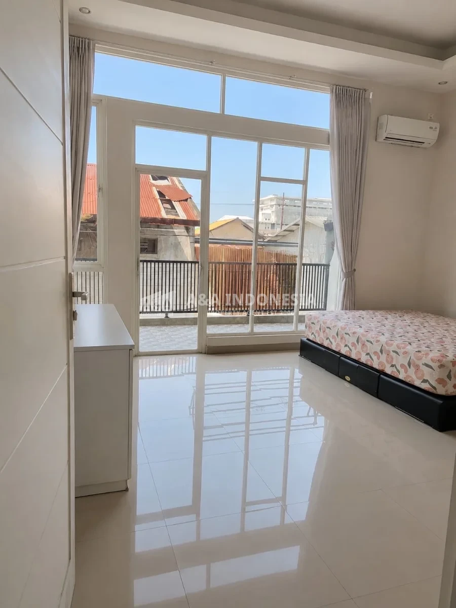 Dijual Rumah 2 Lantai Di Lebak Surabaya Timur - Thumbnail 6