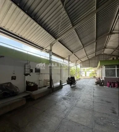 Dijual rumah premium di kawasan Petemon Barat Surabaya - Thumbnail 6