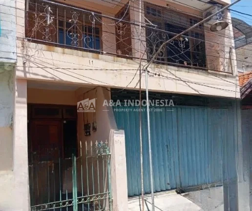 Dijual rumah usaha Murah 2 Lantai di Surabaya Timur kawasan Gubeng Kertajaya - Image 1
