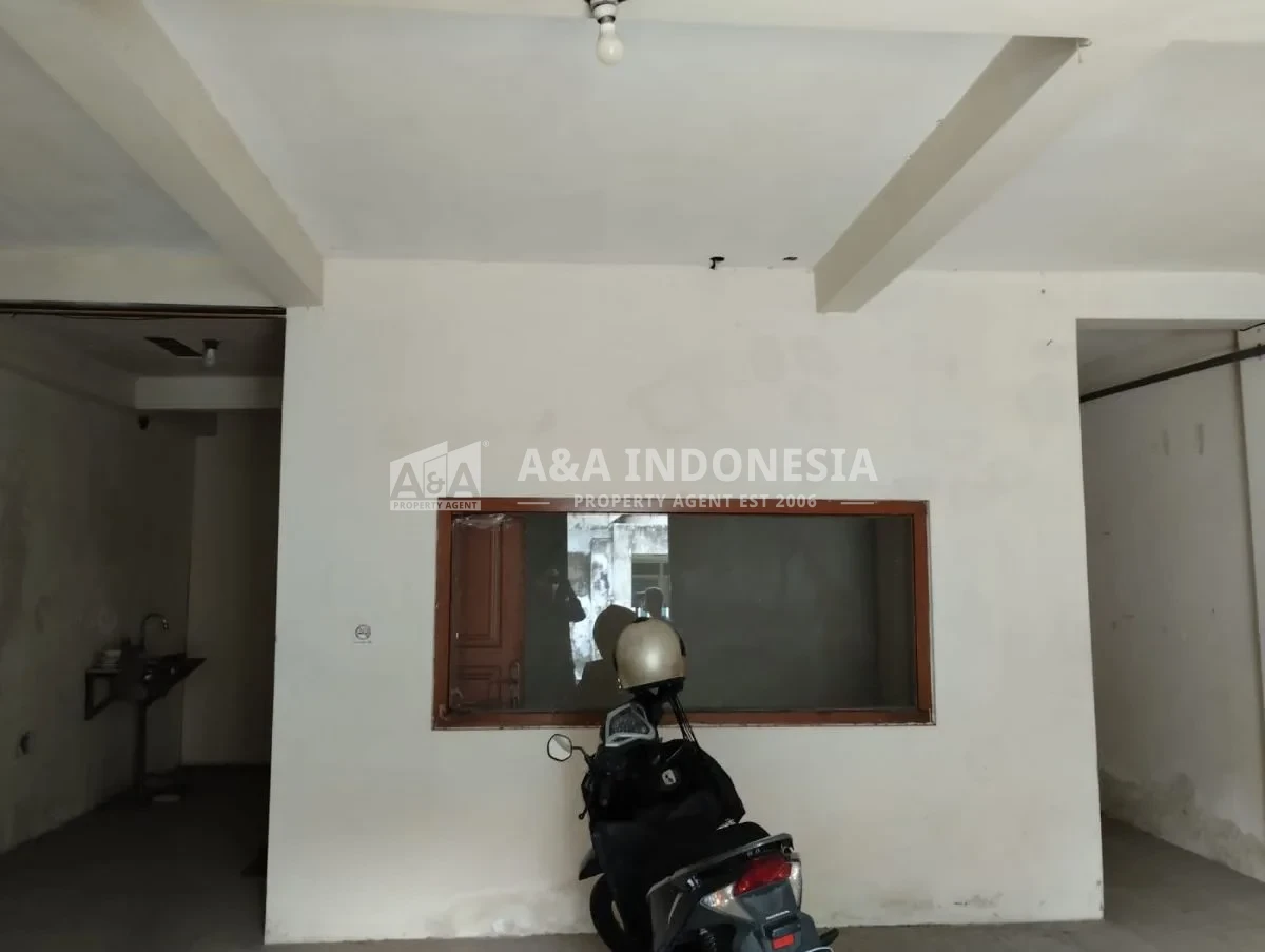 Dijual rumah usaha Murah 2 Lantai di Surabaya Timur kawasan Gubeng Kertajaya - Thumbnail 2