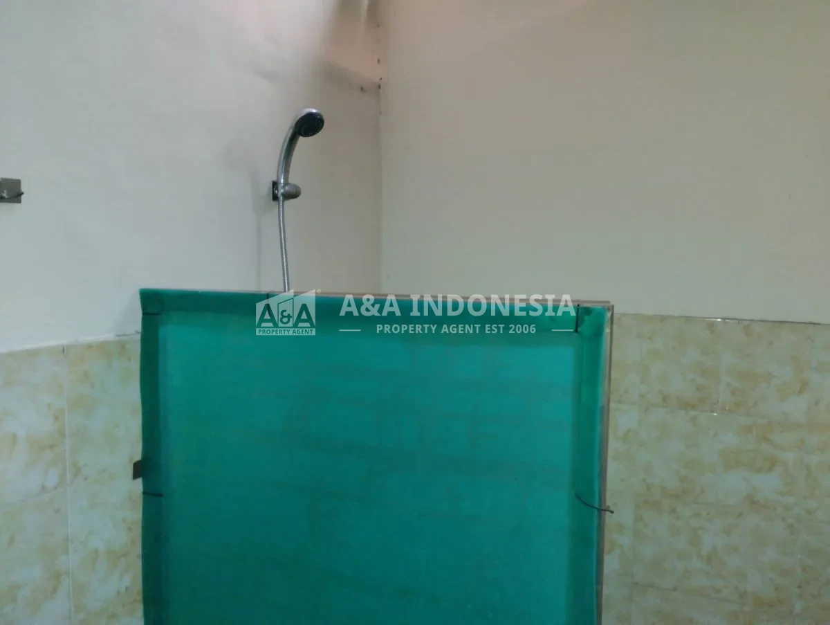 Dijual rumah usaha Murah 2 Lantai di Surabaya Timur kawasan Gubeng Kertajaya - Thumbnail 7
